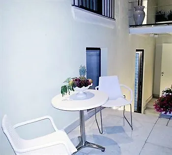 Porta Del Tocco Design Otel